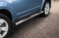 Stainless steel side bars with checker plate steps - Subaru Forester (2008 - 2013)