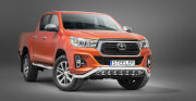Front cintres pare-buffle avec grill - Toyota Hilux (2018 - 2021)