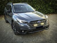 Zestaw dwóch lamp LAZER Linear 6 z systemem montażu w fabrycznym grillu - Subaru Outback (2021 -)