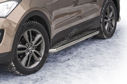 пороги из нержавеющей стали с рефленой поверхностью - Hyundai Santa Fe (2012 - 2018)