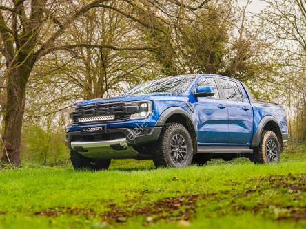 Dedicated mounting kit for LAZER TRIPLE-R 16 ELITE in the factory grille - Ford Ranger Raptor (2023 -)