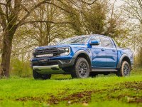 Dedykowany zestaw do montażu w fabrycznym grillu LAZER TRIPLE-R 16 ELITE  – Ford Ranger Raptor (2023 -)