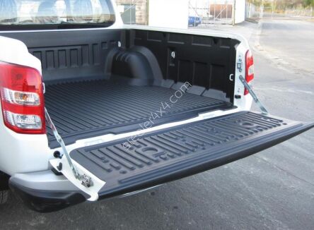 Bedliner - under rail - Mitsubishi L200 (2015 - 2019)