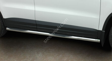 Stainless steel side bars with plastic steps - Volkswagen Tiguan (2007 - 2016)