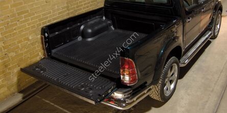 Bedliner - under rail - Toyota Hilux (2005 - 2011 - 2015)