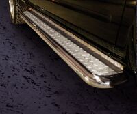 Stainless steel side steps with checker plate - Nissan Pathfinder (2010 -)