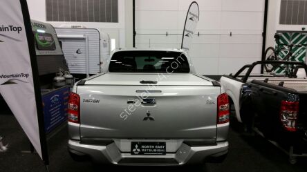 Roleta zwijana (MT) - podwójna kabina - Mitsubishi L200 / Fiat Fullback (2015 -)
