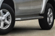 Stainless steel side steps with checker plate - Isuzu D-Max (2012 -)