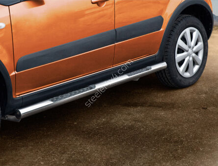 Stainless steel side bars with checker plate steps - Suzuki SX4 (2006 - 2013)