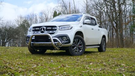 LAZER ST4 Evolution Lampensatz mit Anbausystem im Frontgrill - Mercedes X-Class V6 (2017-)