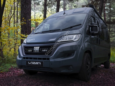 Zestaw dwóch lamp LAZER TRIPLE-R 750 (Gen2) z systemem montażu w fabrycznym grillu - Fiat Ducato (2022 -)