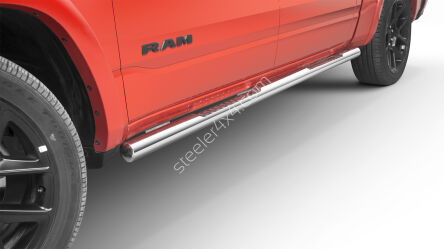 Stainless steel side bars with checker plate steps - RAM 1500 (2019 -)