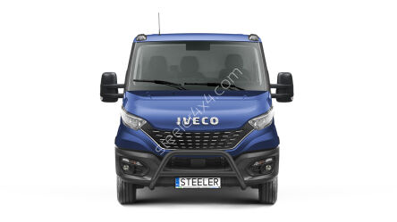 Orurowanie przednie z poprzeczką CZARNE - Iveco Daily (2019 - 2024)