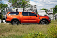 Zabudowa Aeroklas 04 - klapy boczne przeszklone - Ford Ranger - podwójna kabina (2023 -) / Ford Raptor (2023 -)