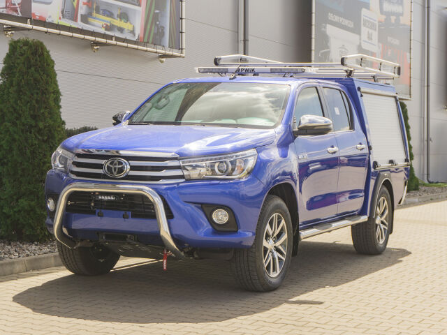 Toyota Hilux z zabudową